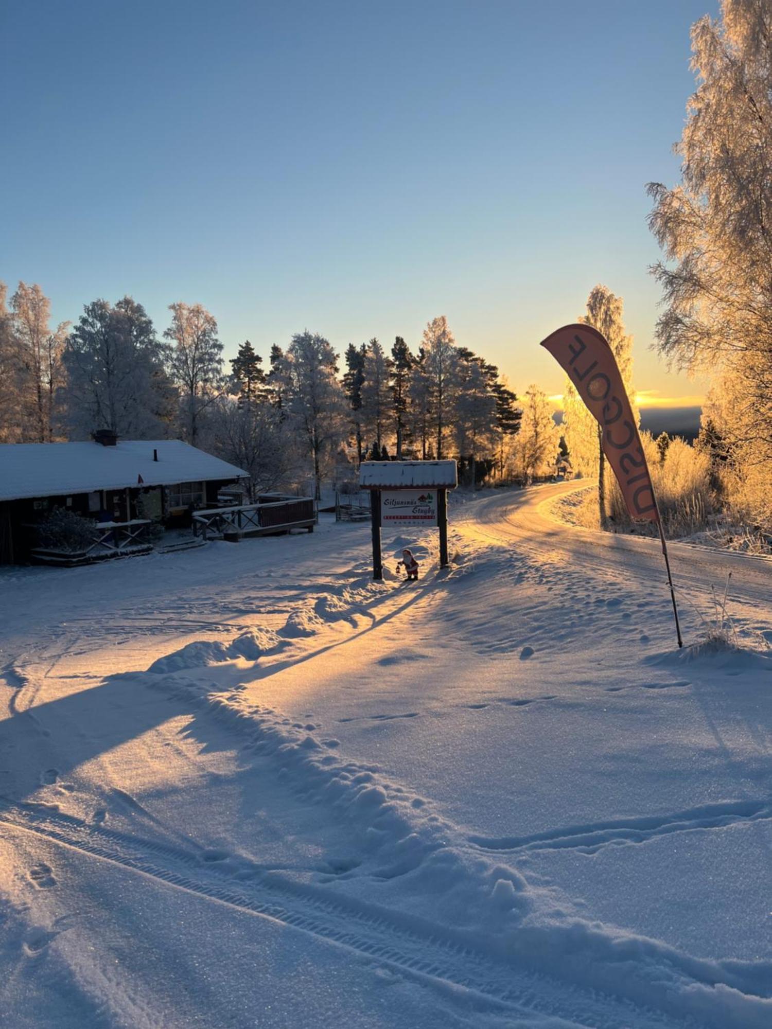Siljansnaes Stugby Hotel Bagian luar foto